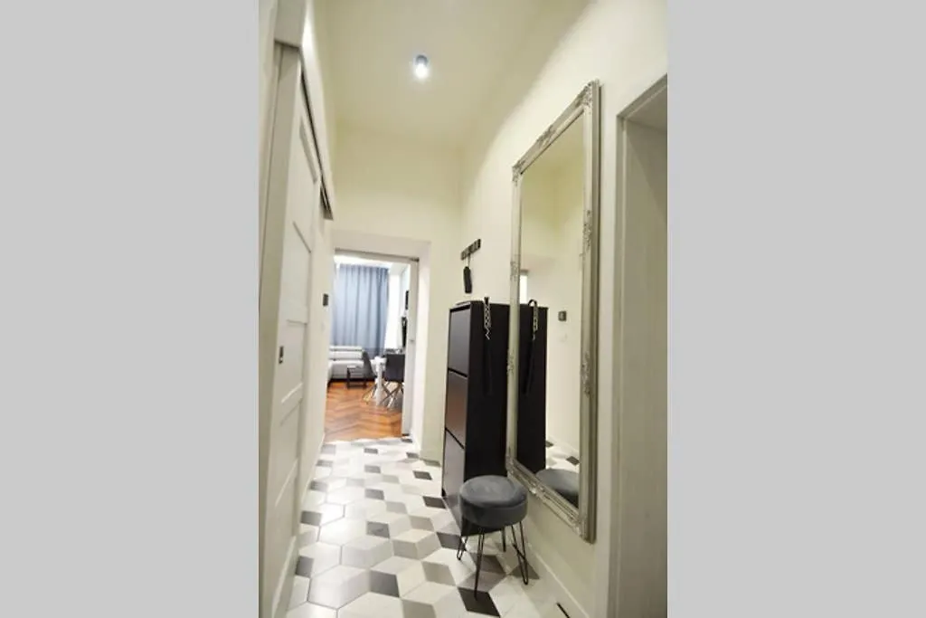 Brandly New Apartment Andel Prague